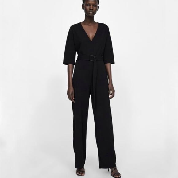 Zara Women's V-Neck 1/2 Sleeve Jumpsuit D-Ring Belt Black Size XL - Picture 1 of 7